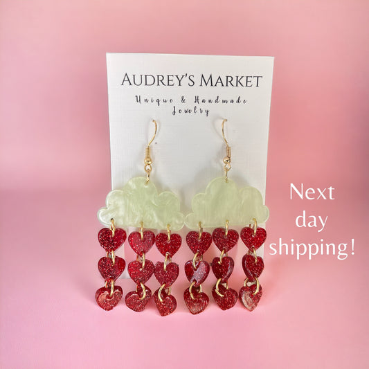 Whimsical Heart Dangle Drop Earrings ❣️